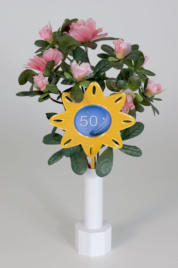 Dekorationsbeispiel - Blumenstecker goldfarben in Blütenform - zum gestalten mit einem eigenen Foto