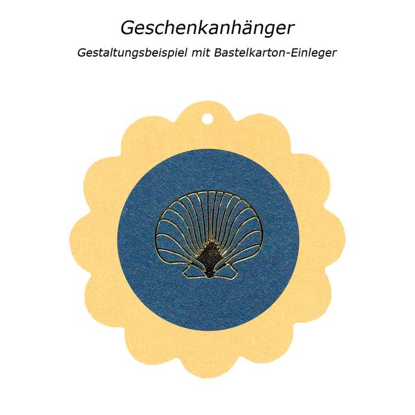 Geschenkanhänger goldfarben mit Bastelkarton-Einleger dunkelblau-Konturensticker Motiv Muschel